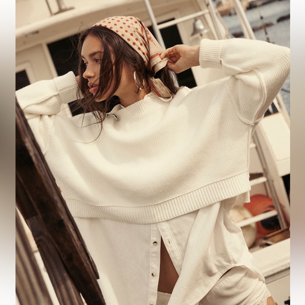 NWOT Free People Easy Crop Pullover Size S